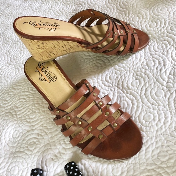 Kenneth Cole Unlisted leather wedge sandals studs - Picture 2 of 8